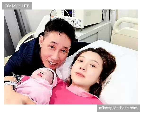 李宗伟退役后天天喝椰子水配燕窝,这自律程度我连他影子都追不上 李宗伟退役后天天喝椰子水配燕窝,这自律程度我连他影子都追不上